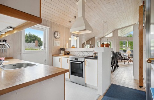 Hejlsminde Strand House | Amazing home in Hejls with kitchen
