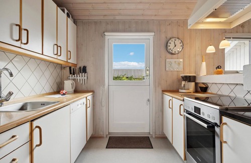 Hejlsminde Strand House | Amazing home in Hejls with kitchen
