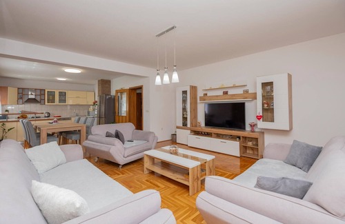 Podbablje House | Amazing home in Poljica Imotska