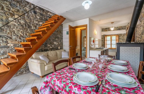 Loco House | Amazing home in Loco di Rovegno