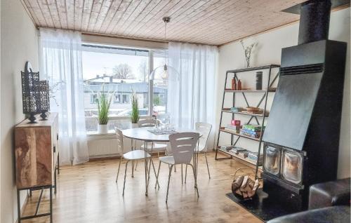 Karlsborg House | Amazing Home In Karlsborg With Wifi