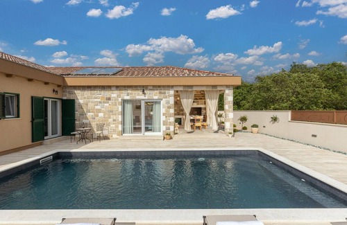 Murvica House | Amazing home in Murvica Donja