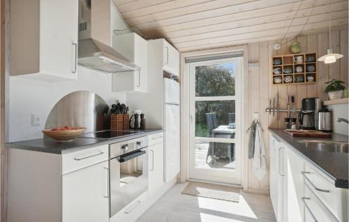 Vestervig House | Amazing Home In Vestervig With Kitchen