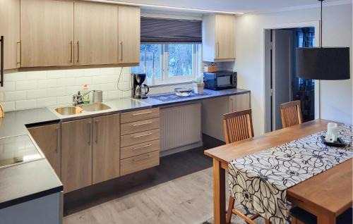 Vetlanda House | Amazing Home In Vetlanda With Wifi