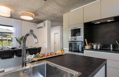 Farini House | Amazing home in Visnjan