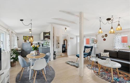 Winsen House | Amazing Home In Winsen, Aller With Wifi