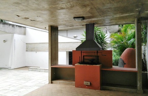 Morumbi House | Amazing House in Morumbi - SAO008