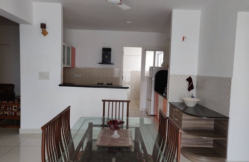 Central Chennai Condo | Amazing Lake View Sky Condo | Luxury 3 Bedroom Apartment in the city