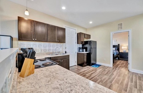Historic Ybor House | Amazing Location A/C & WorkSpace