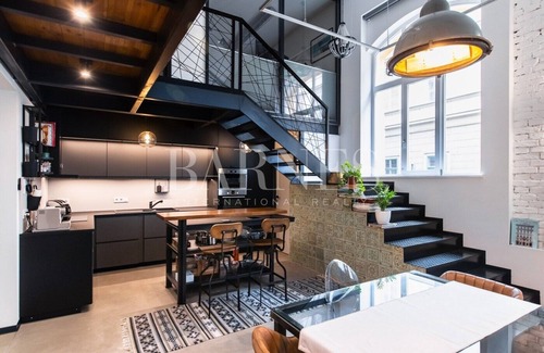 Erzsebetvaros Apartment | Amazing LOFT on Vaci street 3BR 3BHR