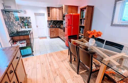 Highbury West House | Amazing luxury 6 bed 3 bath family house in central London with back garden