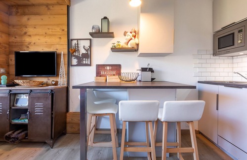 Reberty Apartment | Amazing Mountain View! # 306