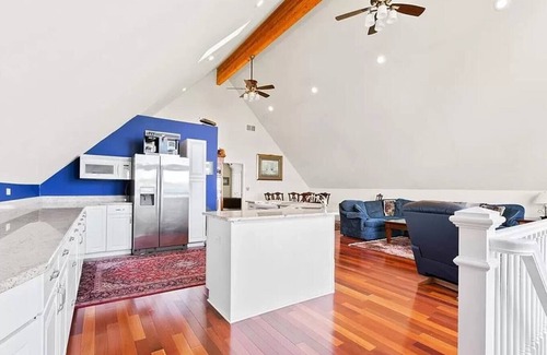 Anchorville House | Amazing North Channel Waterfront Carriage House