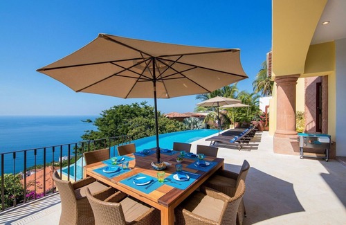 Conchas Chinas Villa | AMAZING OCEAN VIEWS HILLSIDE LUXURY VILLA