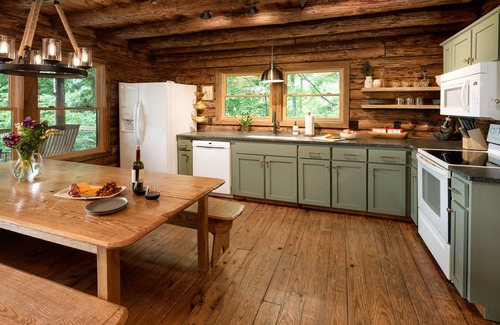 Sylva Cabin | Amazing Views! Hand Built Log Cabin with Hot Tub + Fire Pit