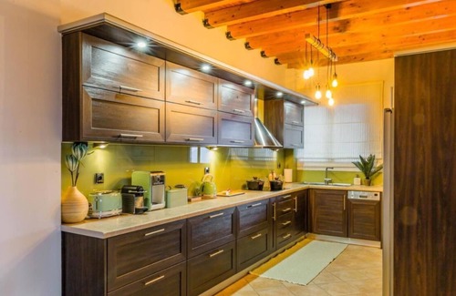 Chalcis Villa | Amazing Villa Esperas with private pool in Chalkida, Greece.