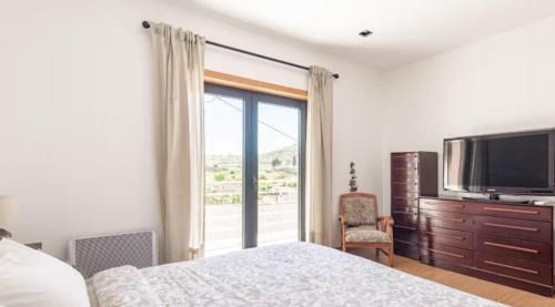 Sao Joao da Pesqueira Villa | Amazing Villa in Douro Valley - Pool