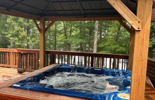 Wallenpaupauk Lake Estates House | AMAZING WATER FRONT , luxury, one of a kind lake front in Pocono Mountains