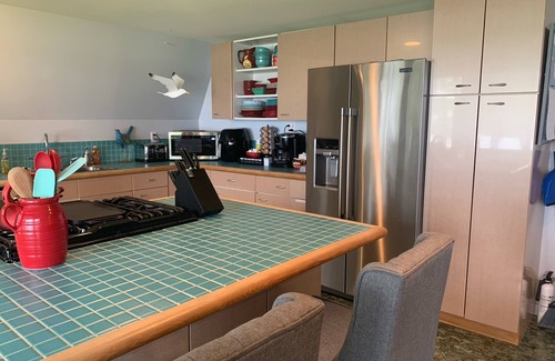Barbeau House | Amazing waterfront island getaway