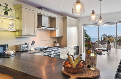 Saundersfoot Cottage | Amber Cottage - Hot Tub, Sea Views and Log Burner