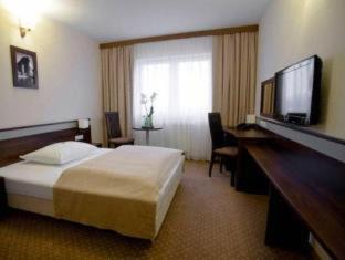 Emaus Hotel | Amber Hotel