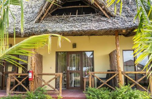 Pongwe Bed & Breakfast | Amber Lodge