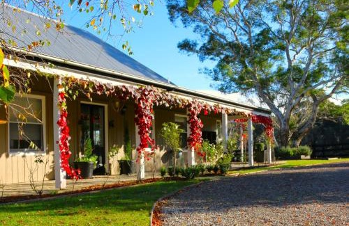 Mongarlowe House | Amberlea Homestead & Cottage