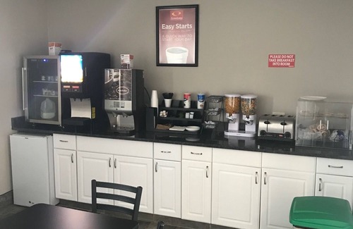 Sunset Hotel | Ameri-Stay Inn & Suites