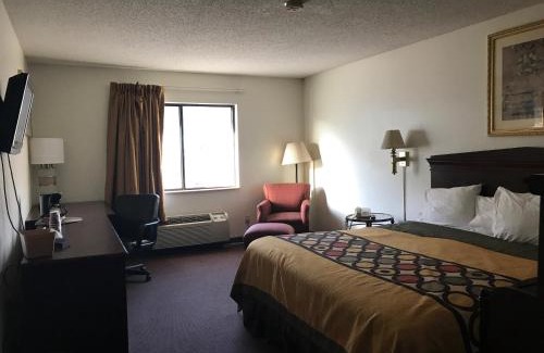 Bonnyman Hotel | American Elite Inn
