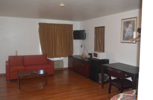 Bonnyman Hotel | American Elite Inn