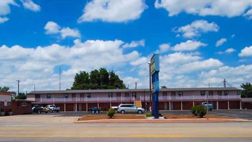Childress Hotel | American Inn & Suites Childress
