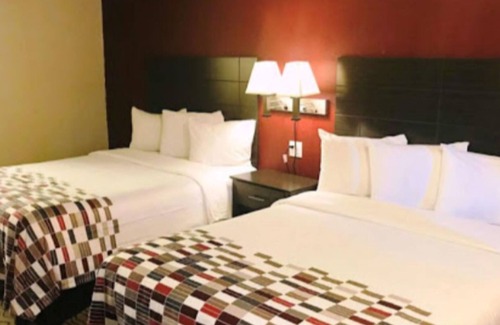Corsicana Hotel | American Inn