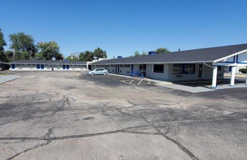Pratt Hotel | American Inn