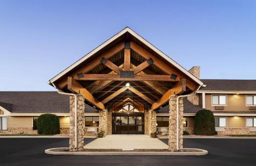 Baudette Hotel | AmericInn by Wyndham Baudette