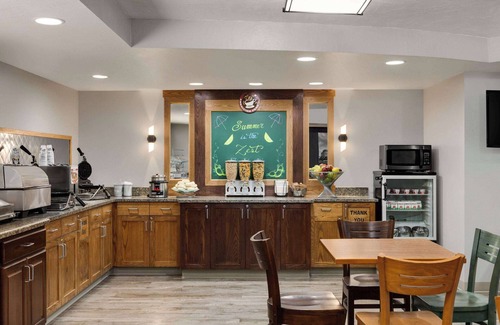 Havre Hotel | AmericInn by Wyndham Havre