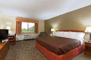 Republic Hotel | AmericInn by Wyndham Republic