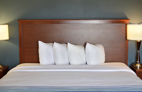 Spencer Hotel | AmericInn by Wyndham Spencer