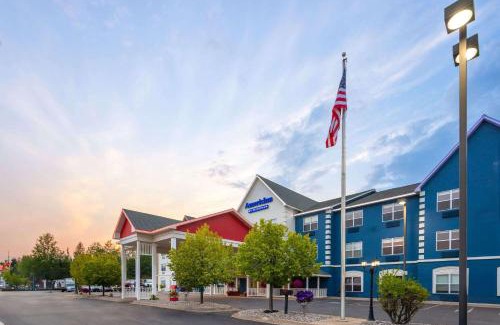 Iron Mountain Hotel | AmericInn by Wyndham Iron Mountain