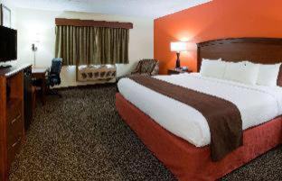 Virginia Hotel | AmericInn by Wyndham Virginia