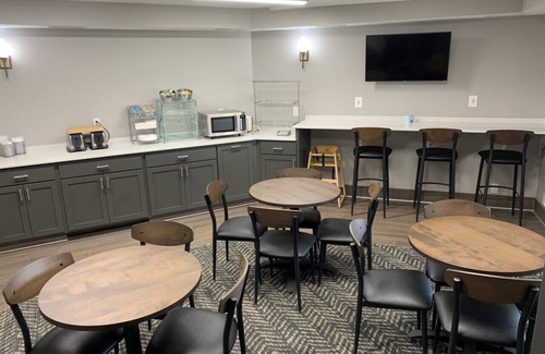 Wadena Hotel | AmericInn by Wyndham Wadena