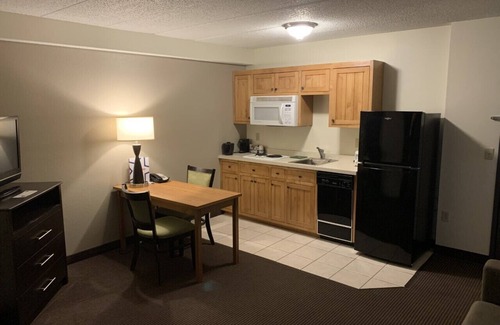 Wadena Hotel | AmericInn by Wyndham Wadena