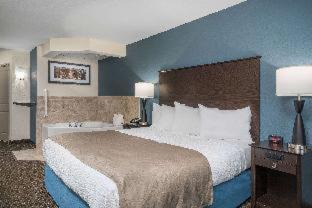Winona Hotel | AmericInn by Wyndham Winona