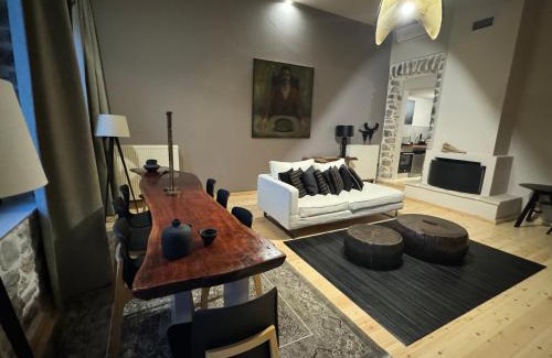 Amfiklia Apartment | Amfikleias Earth houses