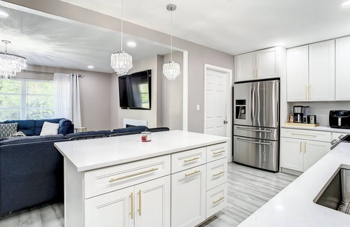 Bradenton House | AMI, IMG, Boating, Fishing, Snorkeling, HotTub, Bikes, Kayaks, Golf, Dogsitting