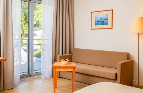 Orebic Hotel | Aminess Vival Grand Azur Hotel