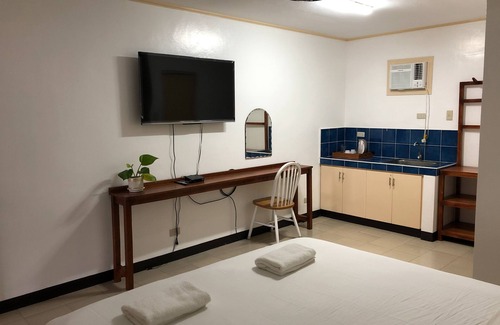 Mendez Crossing West Hotel | Amirsache Villa