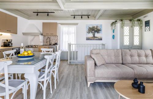 Glossa House | Amorama Suites