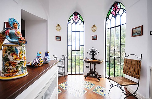 Sant'Agnello Villa | AMORE RENTALS - Villa Angelo with Private Terraces, Parking and Air Conditioning