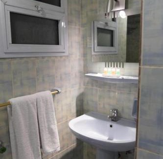 Al-Jumruk Hotel | Amoun Hotel Alexandria