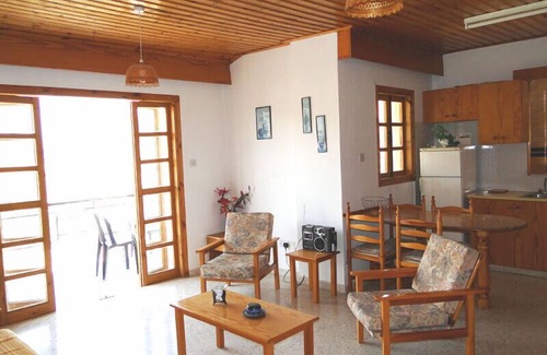 Pissouri Apartment | Ampelokipi Holiday Apartments